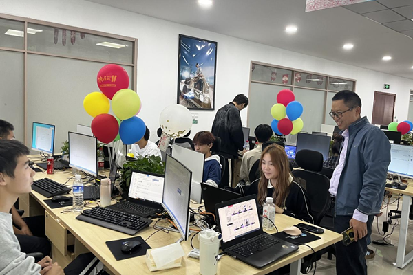 现代商务学院:&ldquo;双十一&rdquo;沉浸式实训助力校企合作共赢